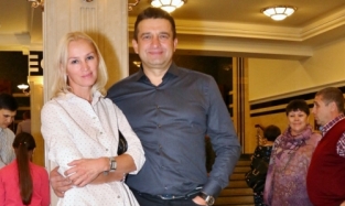 Ресторатор Чащин пришел на концерт Лепса с гламурной блондинкой